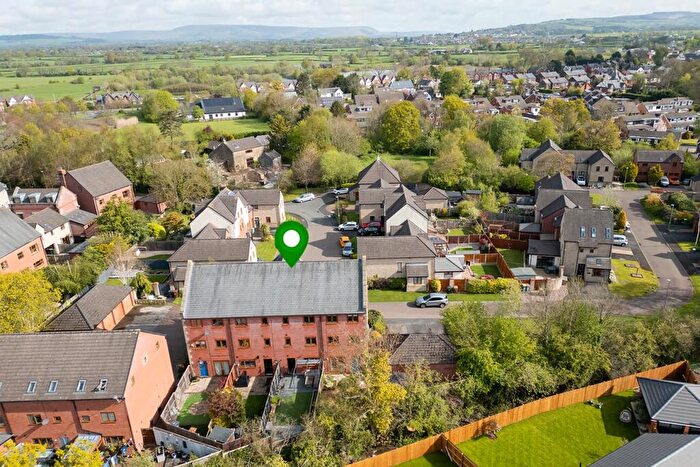 4 Bedroom Town House For Sale In Salisbury Avenue, Grimsargh, Lancashire, PR2