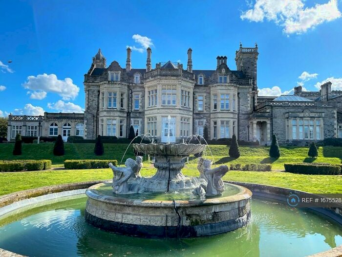 2 Bedroom Flat To Rent In Preston Hall, Aylesford, ME20