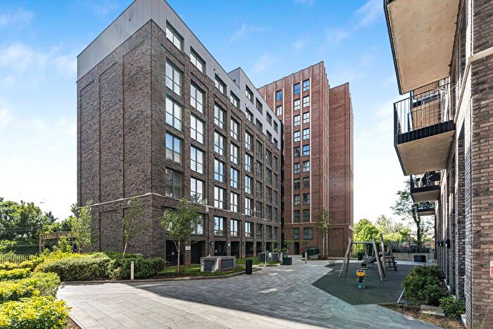 1 Bedroom Flat For Sale In Marri Street, Watford, Hertfordshire, WD24