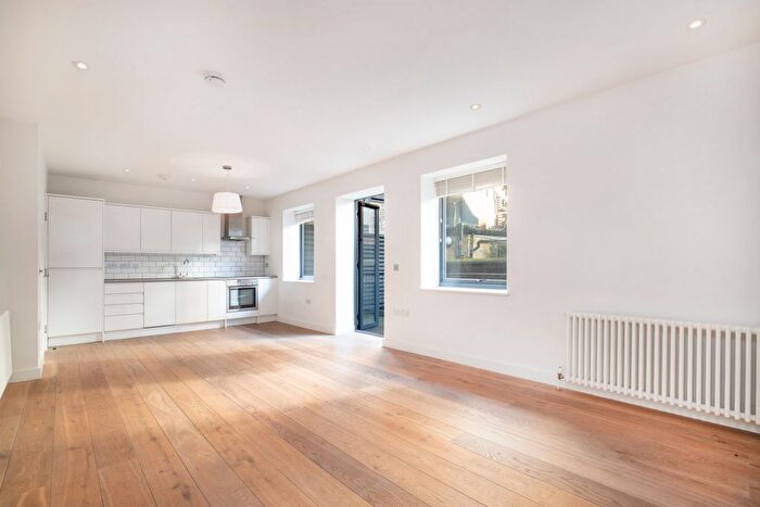1 Bedroom Flat To Rent In Rupert Street, Chinatown, W1D