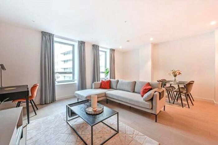 1 Bedroom Flat To Rent In Park Drive, London, E14