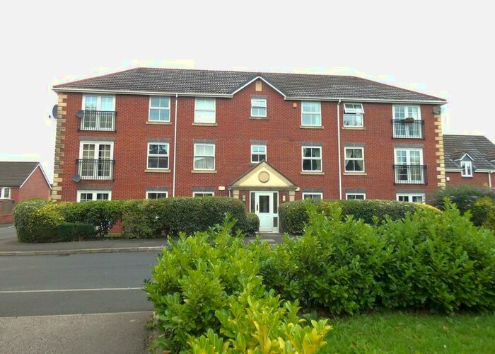 2 Bedroom Apartment To Rent In Keepers Wood Way, Gillibrands, PR7