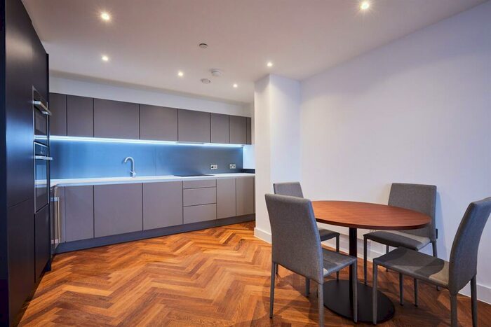 2 Bedroom Apartment To Rent In South Tower, Owen Street, M15