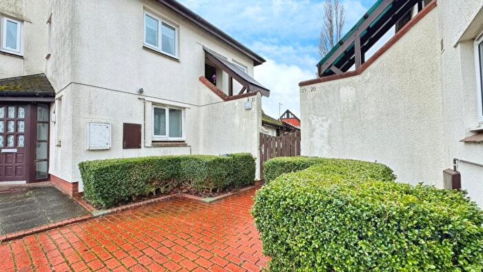 1 Bedroom Apartment For Sale In Pages Court, Lostock Hall, Preston, Lancashire, PR5