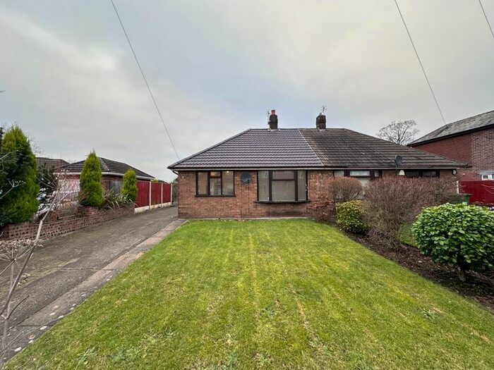 2 Bedroom Semi-detached Bungalow To Rent In Hillock Lane, Woolston, Warrington, WA1