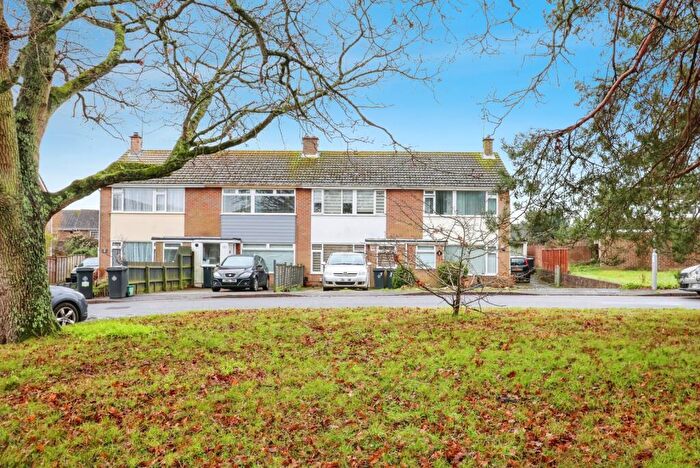 3 Bedroom Terraced House For Sale In Shore Avenue, Upton, Poole, Dorset, BH16