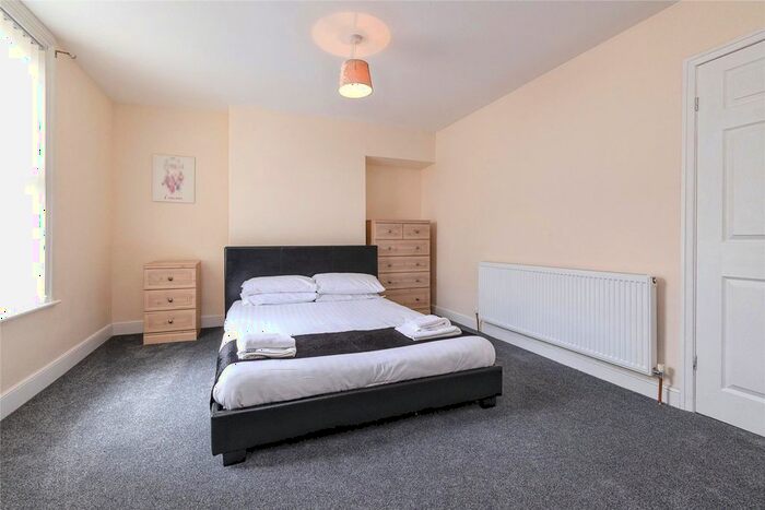 3 Bedroom End Of Terrace House For Sale In Oswy Street, Whitby, North Yorkshire, YO21