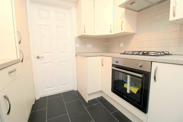 3 Bedroom Terraced House To Rent In East Street, Tonypandy, CF40