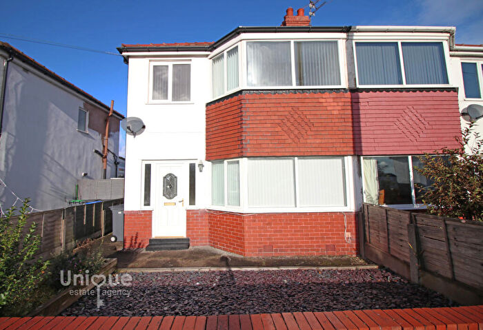 3 Bedroom Semi Detached House For Sale In Neville Avenue, Thornton-Cleveleys, FY5