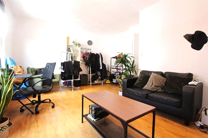 1 Bedroom Apartment To Rent In Settles Street, London, E1