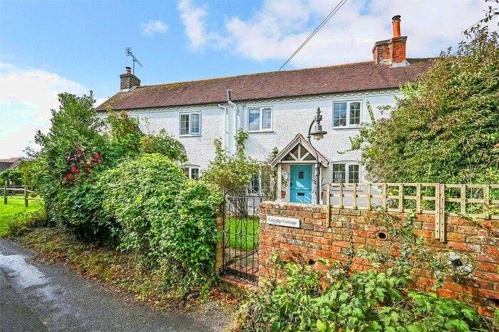 3 Bedroom Semi-Detached House For Sale In Dairy Lane, Westhampnett, Chichester West Sussex, PO18