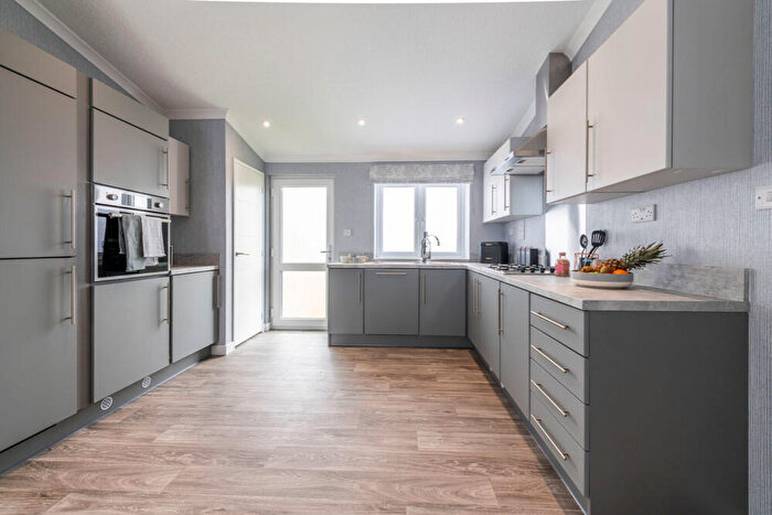 2 Bedroom Park Home For Sale In Boston, Lincolnshire, PE21