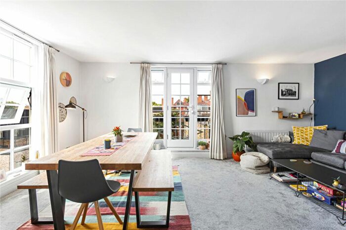 1 Bedroom Apartment To Rent In Strand Building, Urswick Road, Hackney, London, E9