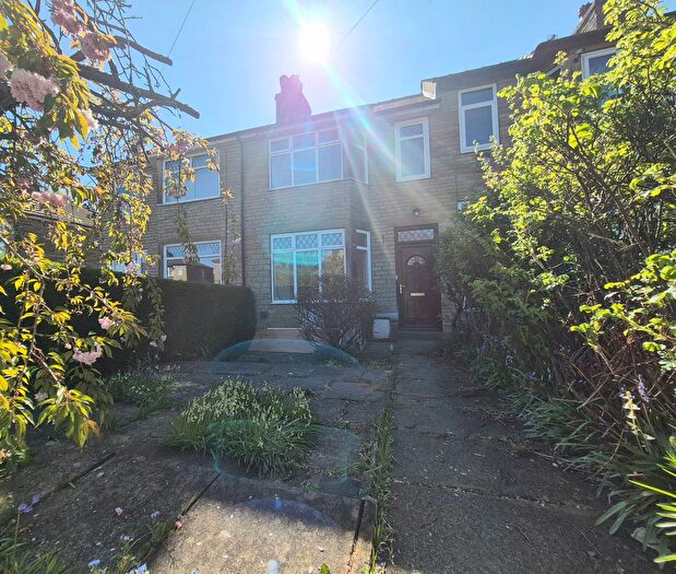 2 Bedroom Terraced House To Rent In Watkinson Road, Halifax, HX2