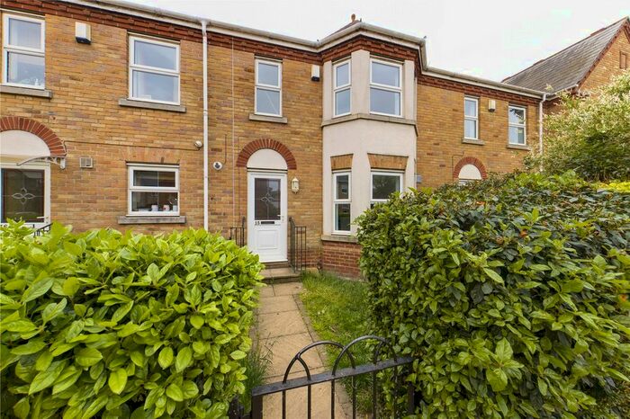 3 Bedroom Detached House To Rent In Cootes Meadow, St. Ives, Cambridgeshire, PE27