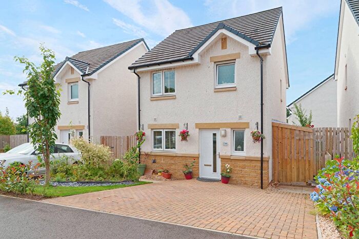 3 Bedroom Villa For Sale In Duchlage Court, Crieff, PH7