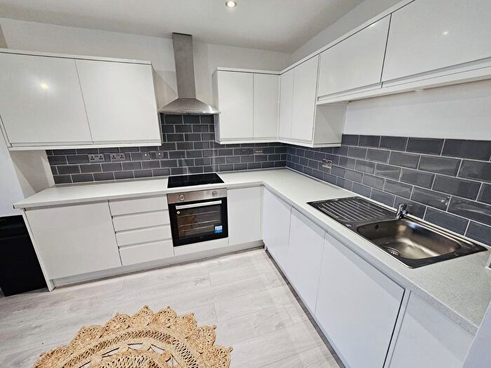 1 Bedroom Flat To Rent In Parliament Street, Liverpool, L8