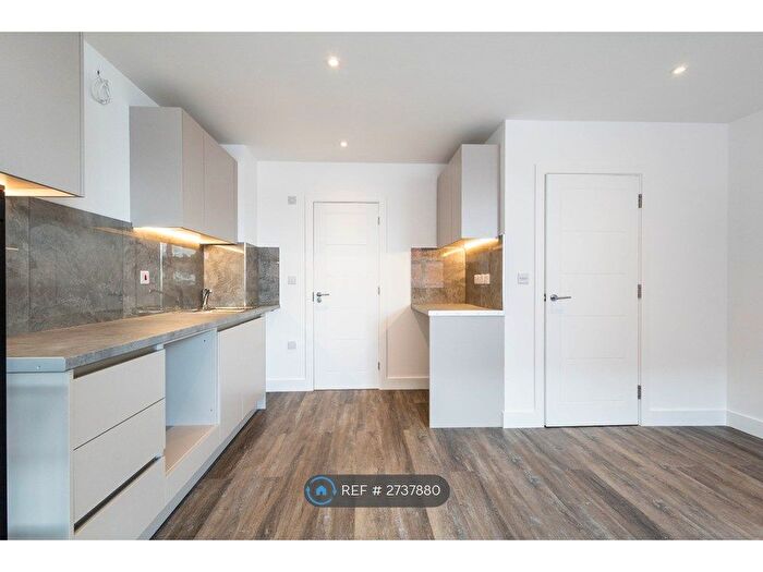 Studio To Rent In Equity House, Edgware, HA8