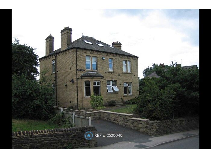 1 Bedroom Flat To Rent In Carr Lane, Shipley, BD18