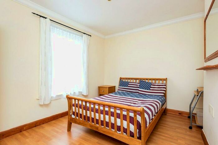 4 Bedroom House To Rent In Harrow Road, Southsea, Hampshire, PO5