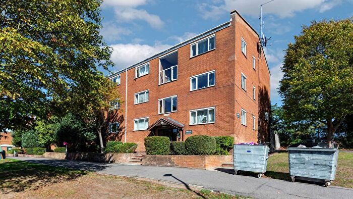 1 Bedroom Flat For Sale In Peabody Hill, Tulse Hill, London, SE21