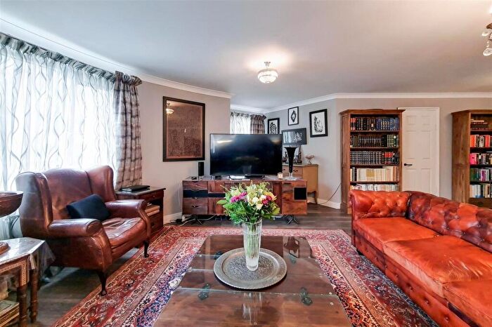 2 Bedroom Flat For Sale In Regents Plaza Apartments, Greville Road, London, NW6