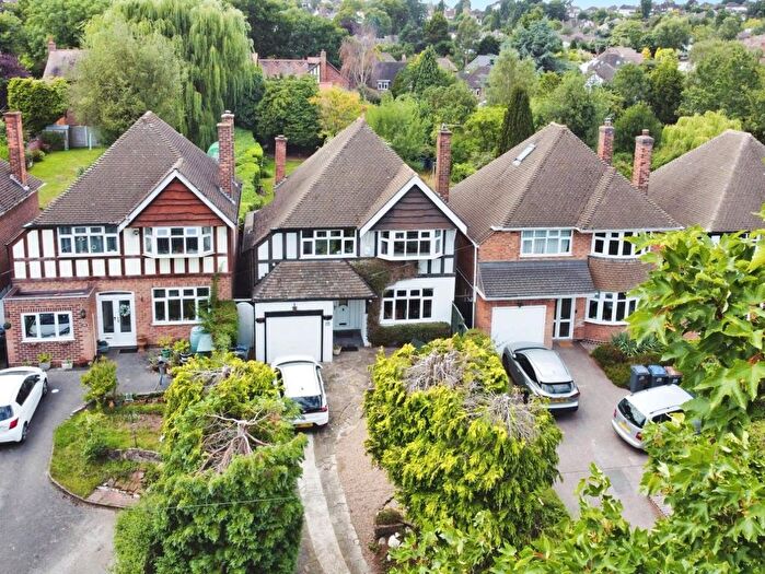 3 Bedroom Detached House For Sale In East View Road, Sutton Coldfield, B72