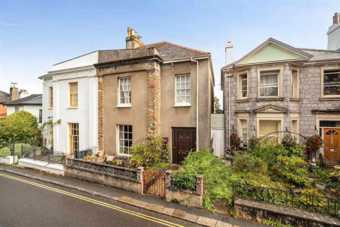 4 Bedroom Detached House For Sale In Plymouth Road, Totnes, TQ9