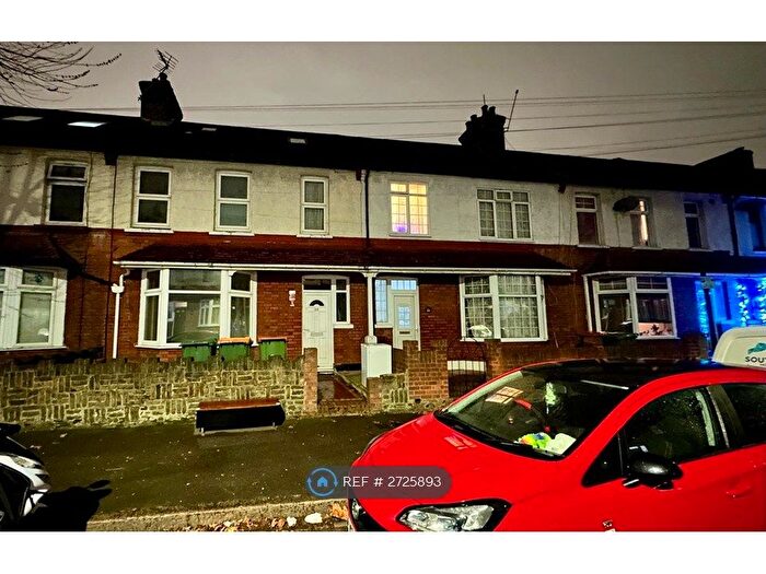5 Bedroom Terraced House To Rent In Gardner Road, London, E13