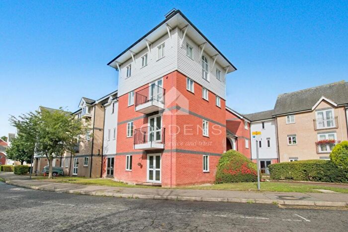 2 Bedroom Flat To Rent In Victoria Chase Colchester, CO1