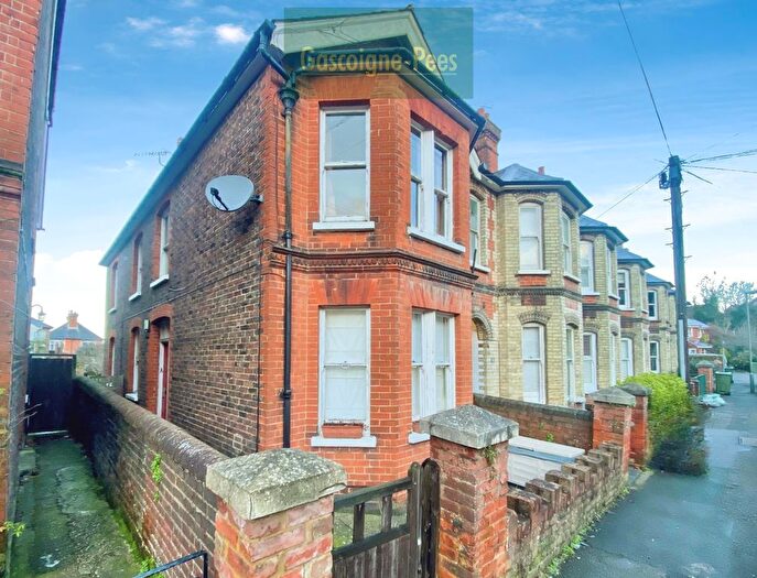2 Bedroom Property To Rent In Victoria Road, Guildford, GU1