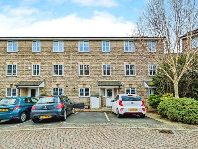 3 Bedroom Terraced House To Rent In Stonemere Avenue, Todmorden, West Yorkshire, OL14