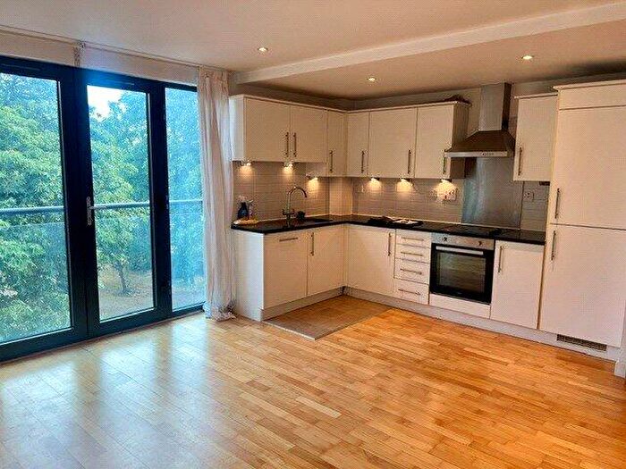 1 Bedroom Flat For Sale In Colton Square, Leicester, LE1