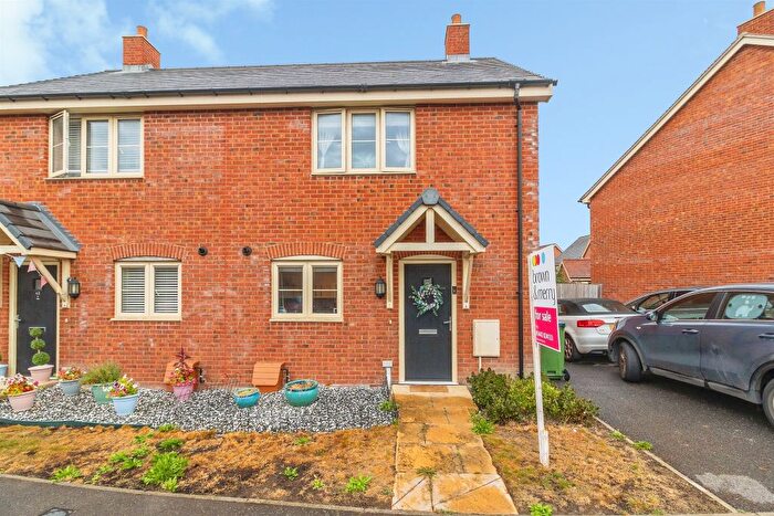 2 Bedroom Semi-Detached House For Sale In Chapel Drive, Aston Clinton, Aylesbury, HP22