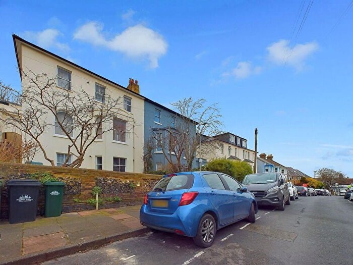 1 Bedroom Flat For Sale In Richmond Road, Brighton, BN2