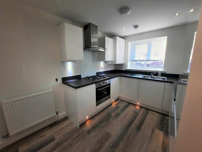 2 Bedroom Property To Rent In Barlow Street, Lichfield, WS14
