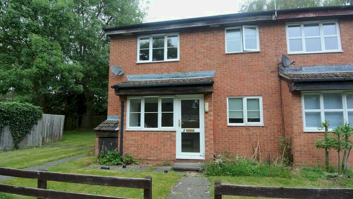 1 Bedroom Terraced House To Rent In Cypress Walk, Englefield Green, Egham, TW20