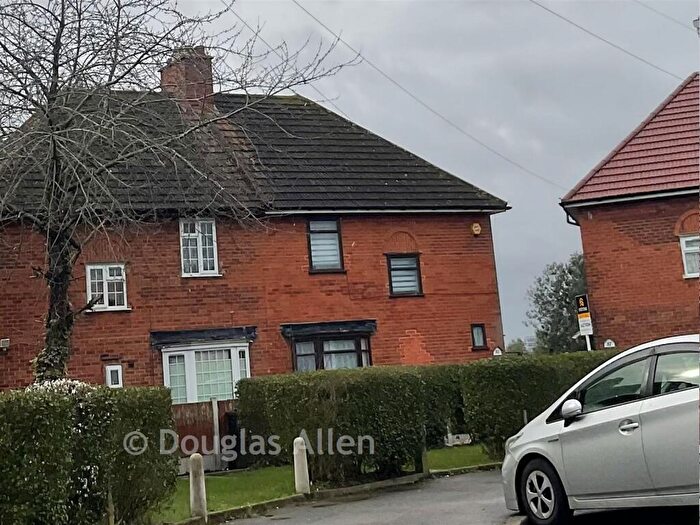 3 Bedroom Semi Detached House For Sale In Mayesbrook Road, Ilford, Essex, IG3