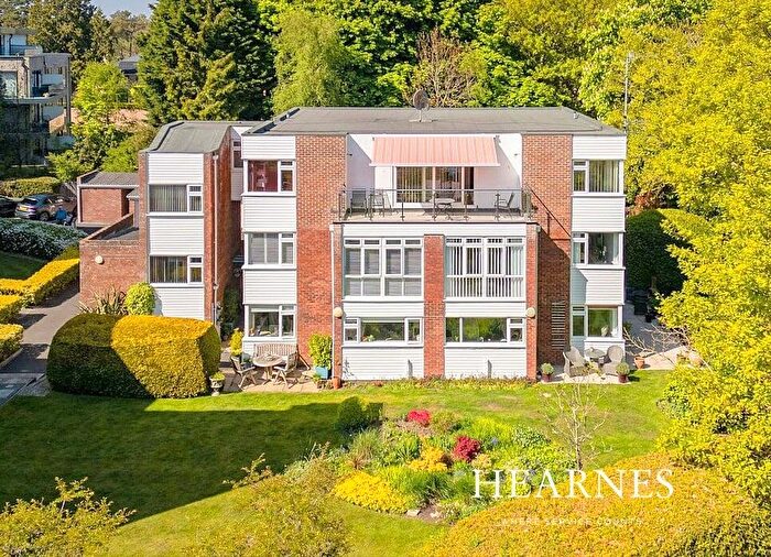 3 Bedroom Flat For Sale In Martello Road South, Canford Cliffs, Poole, BH13