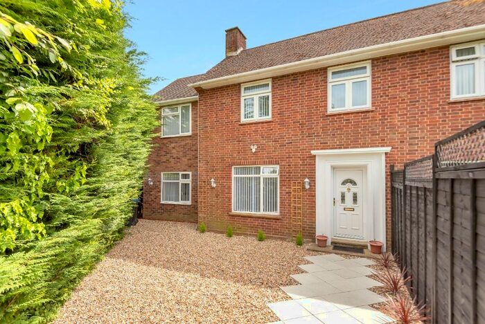 3 Bedroom Semi-Detached House To Rent In Home Meadow, Farnham Royal, SL2