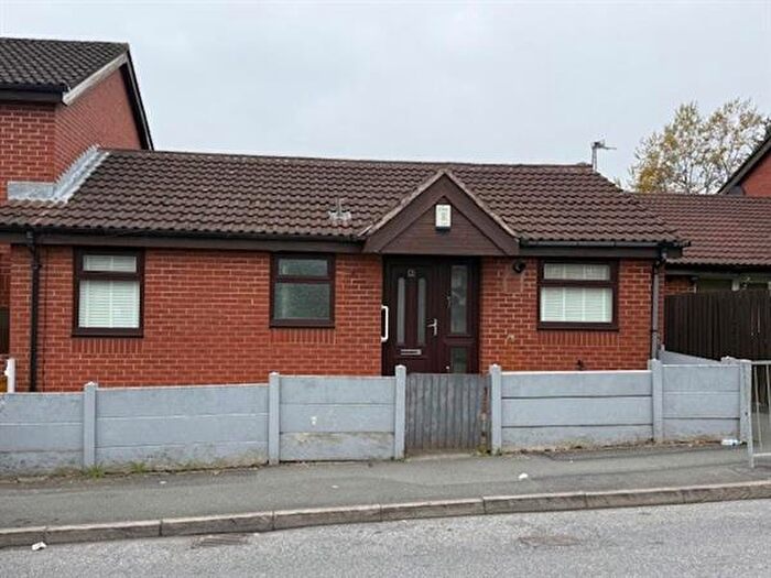 2 Bedroom Bungalow To Rent In Ashley Lane, Manchester, M9