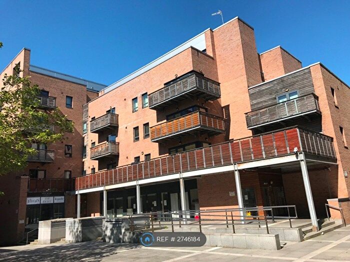 2 Bedroom Flat To Rent In Tradewind Square, Liverpool, L1