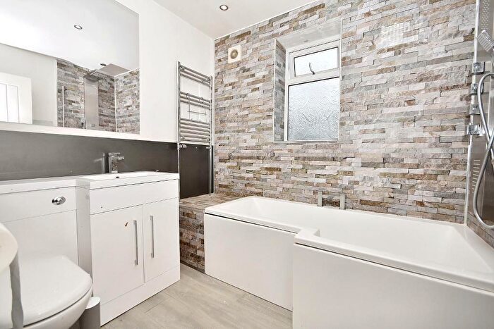 2 Bedroom Terraced House For Sale In Curzon Street, Clitheroe, Lancashire, BB7