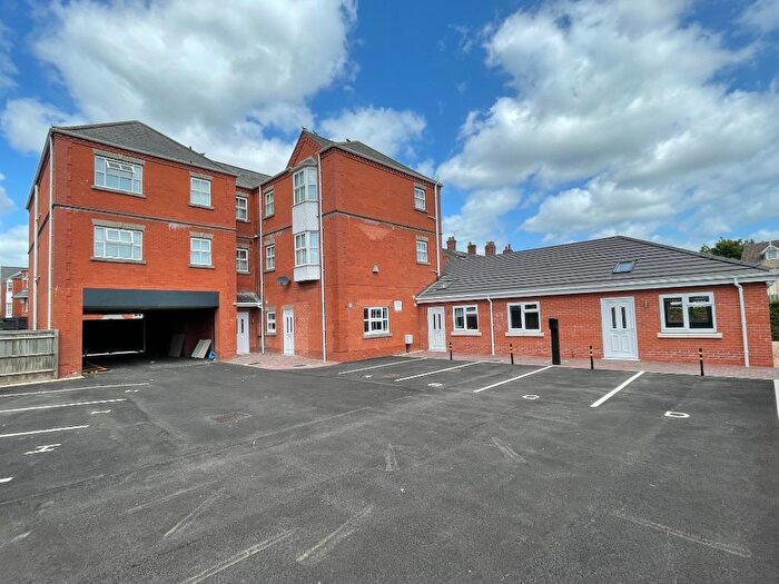 2 Bedroom Flat To Rent In High Street, Lincoln, LN5