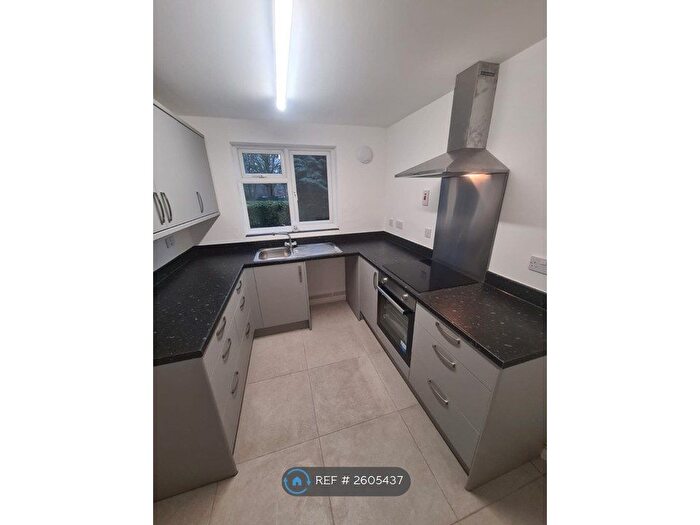 2 Bedroom Flat To Rent In Pendeford, Wolverhampton, WV8