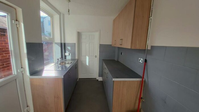 2 Bedroom Terraced House To Rent In Ronald Road, Doncaster, DN4