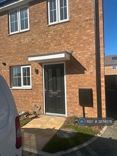 2 Bedroom Semi-Detached House To Rent In Barley Road, Bedford, MK45