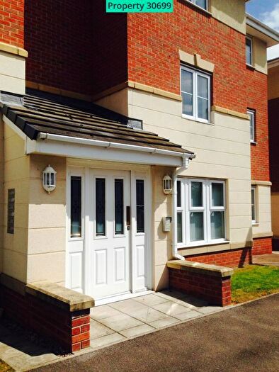 2 Bedroom Apartment To Rent In Woodhouse Close, Rhodesia, Worksop, S80