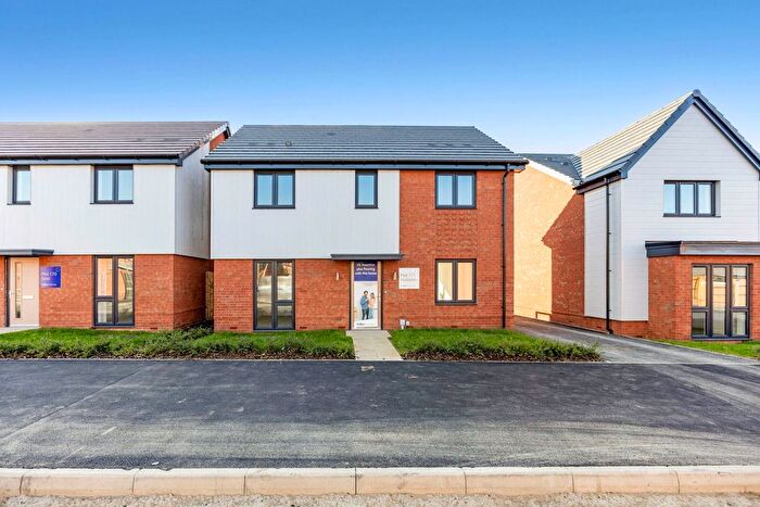4 Bedroom Detached House For Sale In Shurdington Road, Cheltenham, Gloucestershire, GL53