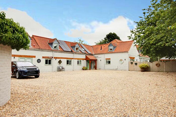 5 Bedroom Detached House For Sale In Cherry Tree Barn A Main Street, Tickton, Beverley, HU17